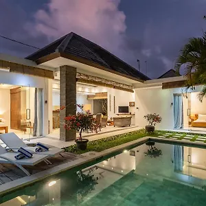  Villa Lotus By Optimum Bali